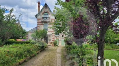 House 10 rooms of 235 m² in Moret Loing et Orvanne (77250)