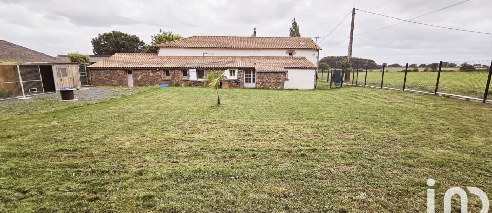 Maison 9 pièces de 237 m² à Sèvremoine (49450)