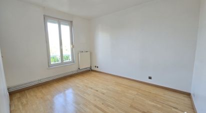 Maison 4 pièces de 74 m² à Sedan (08200)