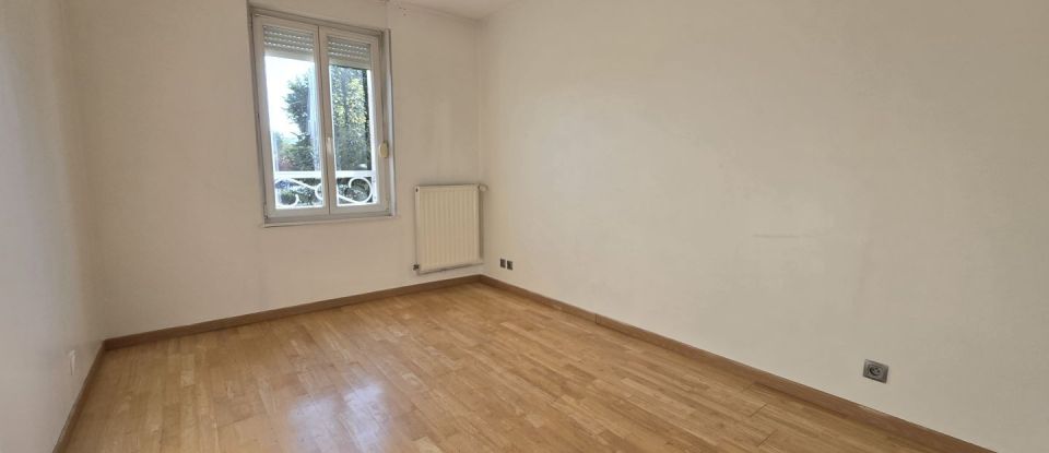 House 4 rooms of 74 m² in Sedan (08200)