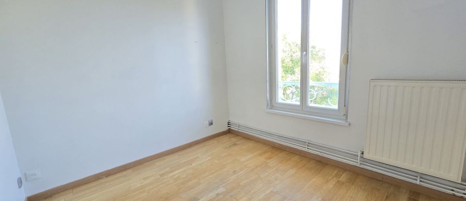 House 4 rooms of 74 m² in Sedan (08200)