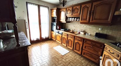 Maison traditionnelle 7 pièces de 152 m² à Châtillon-sur-Loire (45360)