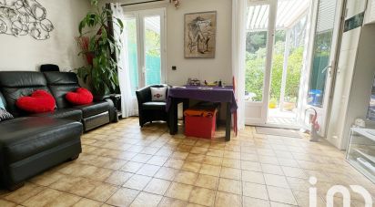 House 3 rooms of 73 m² in Six-Fours-les-Plages (83140)