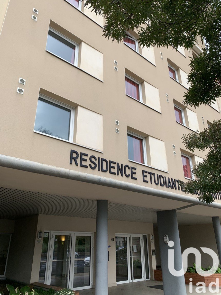 Studio 1 pièce de 18 m² à Clermont-Ferrand (63000)