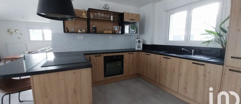 Maison 5 pièces de 105 m² à Trédion (56250)