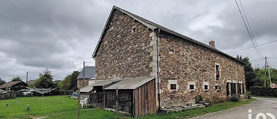 Maison 6 pièces de 140 m² à Savennes (63750)