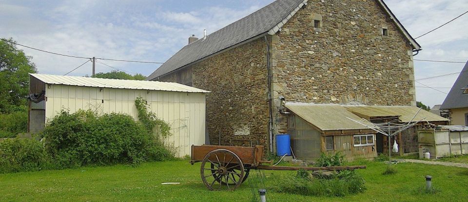 Maison 6 pièces de 140 m² à Savennes (63750)