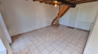 Maison 4 pièces de 95 m² à Cressat (23140)