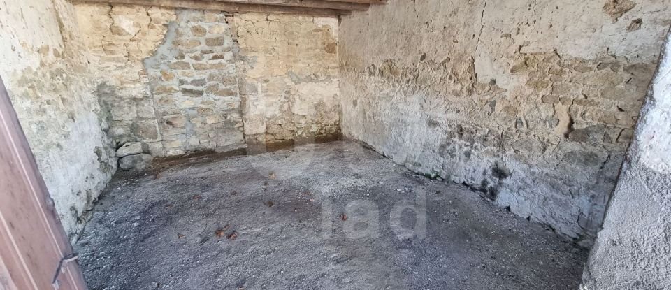 Maison 4 pièces de 95 m² à Cressat (23140)