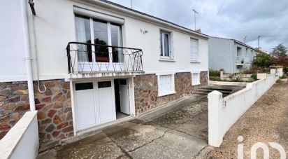 House 4 rooms of 90 m² in Coëx (85220)