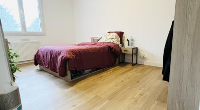 Appartement 4 pièces de 78 m² à Nozay (44170)