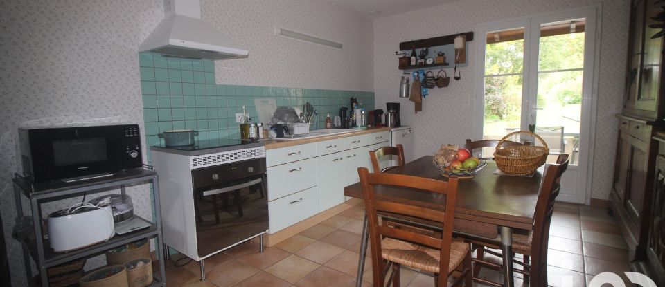 House 5 rooms of 98 m² in Oloron-Sainte-Marie (64400)