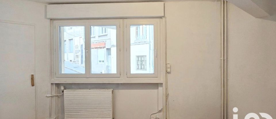 Appartement 3 pièces de 70 m² à Saint-Étienne (42000)