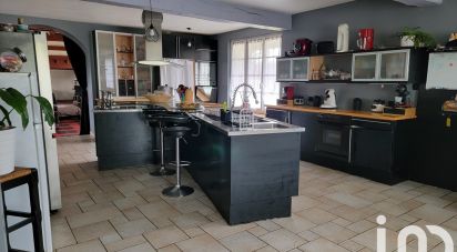 House 8 rooms of 350 m² in Vendôme (41100)