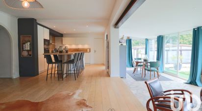 Maison traditionnelle 6 pièces de 146 m² à Sucé-sur-Erdre (44240)