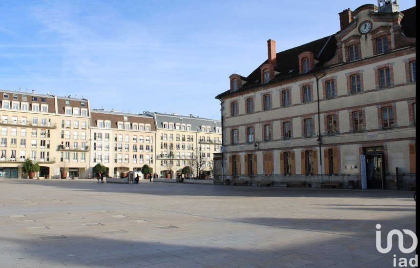 Restaurant de 88 m² à Fontainebleau (77300)