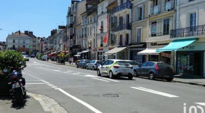 Restaurant of 88 m² in Fontainebleau (77300)