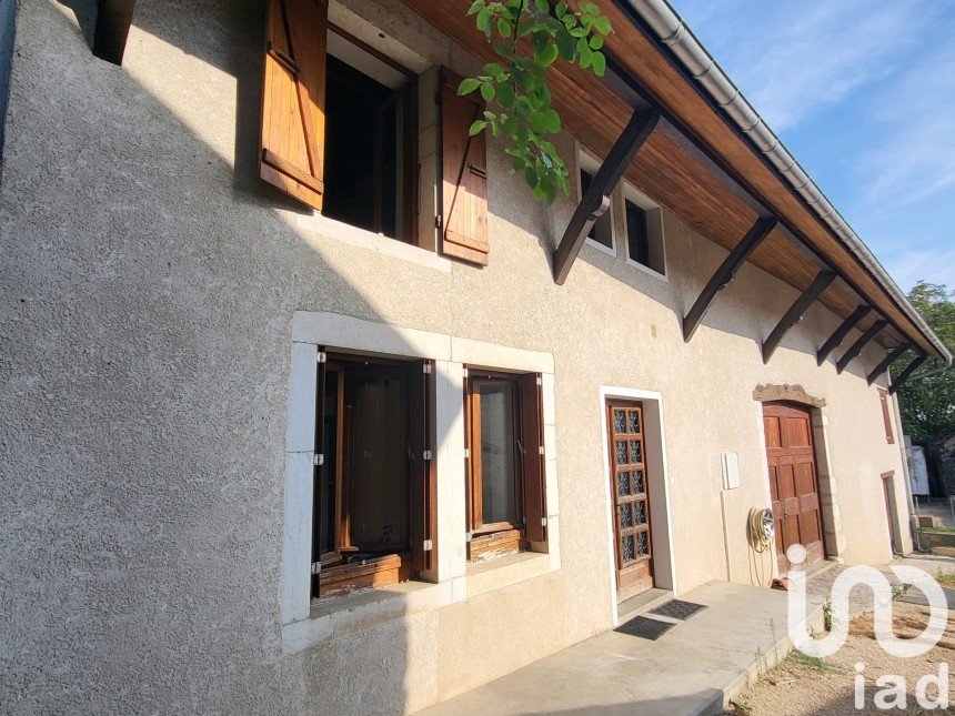 Village house 4 rooms of 110 m² in Cuzieu (01300)