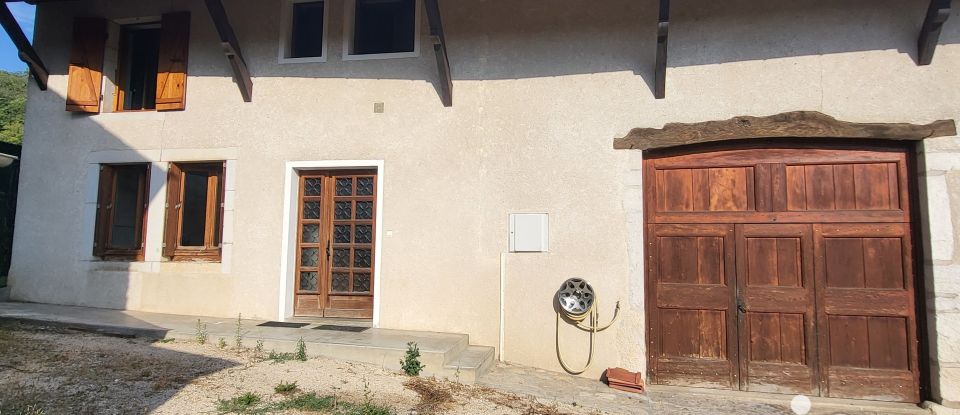 Village house 4 rooms of 110 m² in Cuzieu (01300)