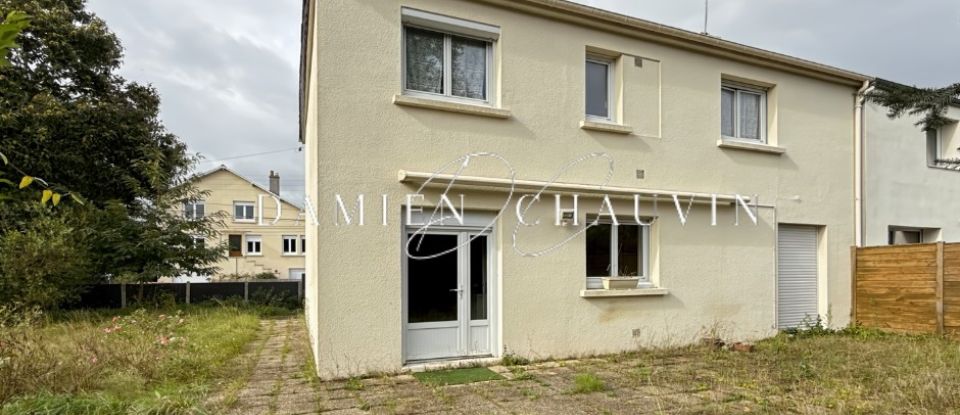 Town house 5 rooms of 116 m² in Redon (35600)