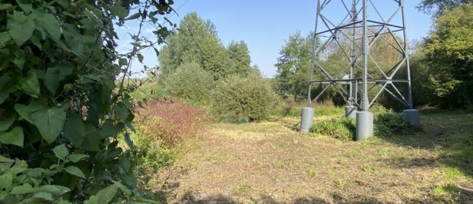 Land of 1,736 m² in Glisy (80440)