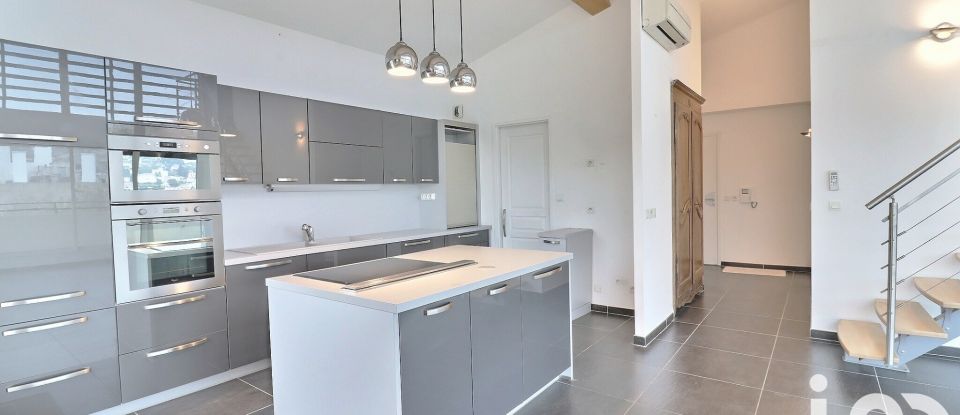 Duplex 4 pièces de 96 m² à La Ciotat (13600)