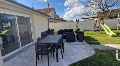 Maison traditionnelle 4 pièces de 90 m² à Nanteuil-lès-Meaux (77100)