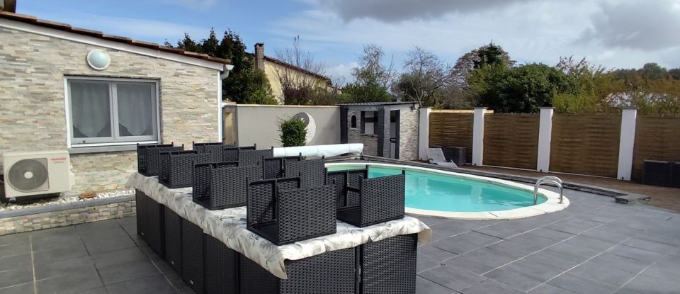 Maison 5 pièces de 104 m² à Villeneuve (33710)