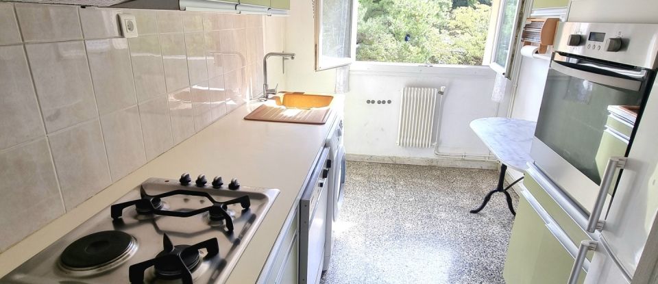 Appartement 5 pièces de 80 m² à Marseille (13009)