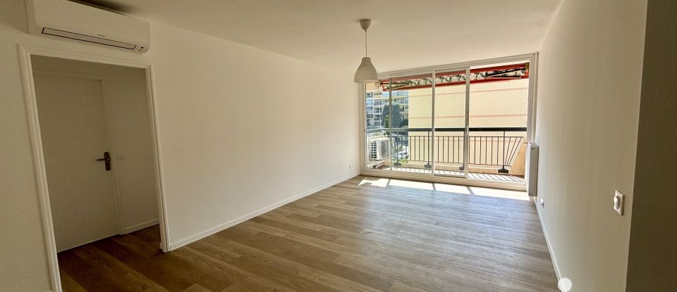 Appartement 2 pièces de 56 m² à Mandelieu-la-Napoule (06210)