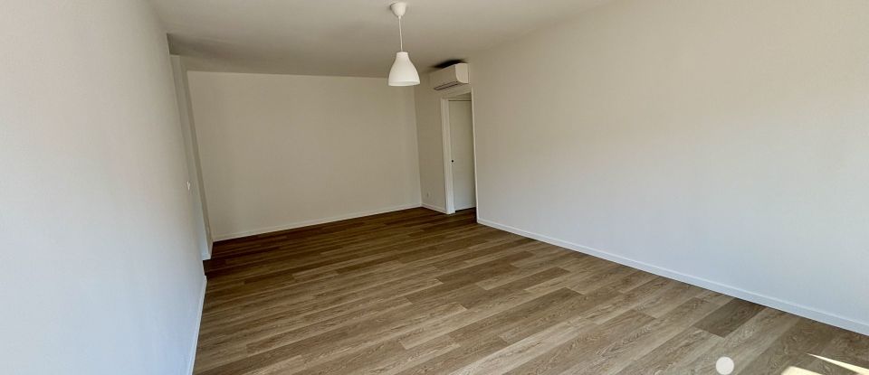 Appartement 2 pièces de 56 m² à Mandelieu-la-Napoule (06210)