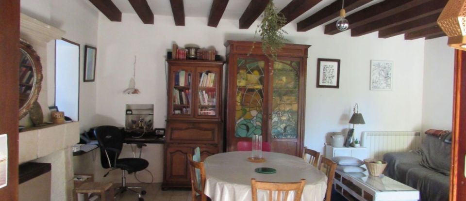 House 5 rooms of 80 m² in Sammarçolles (86200)