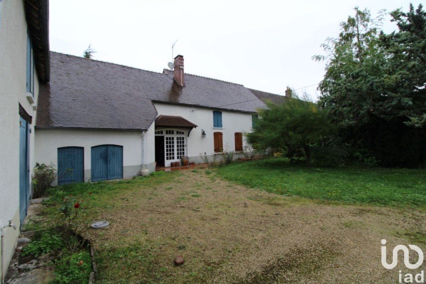 House 12 rooms of 250 m² in Aillant-sur-Tholon (89110)