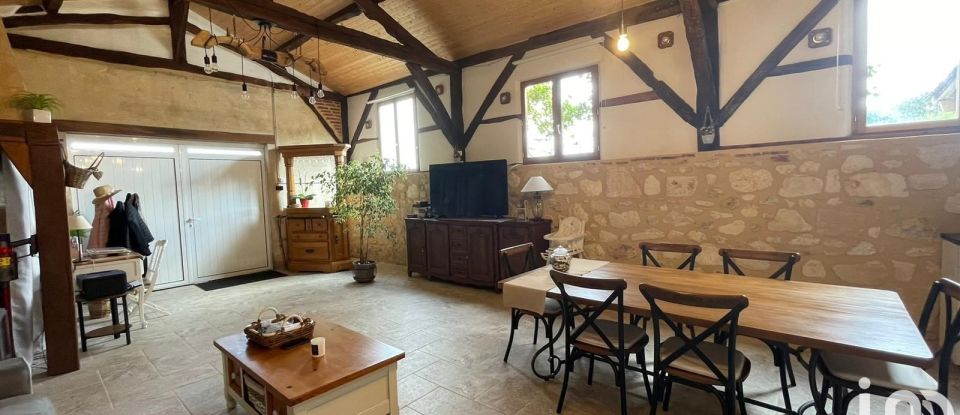 House 13 rooms of 311 m² in Bergerac (24100)