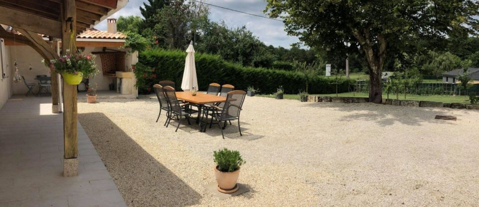 House 13 rooms of 311 m² in Bergerac (24100)