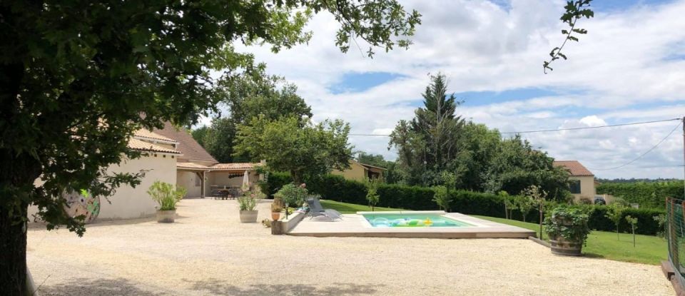 House 13 rooms of 311 m² in Bergerac (24100)