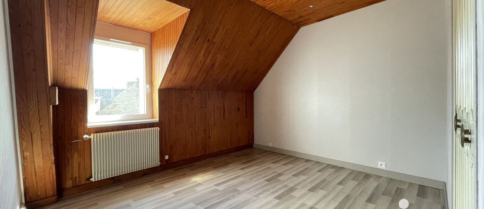 Longere 7 rooms of 150 m² in Saint-Marc-le-Blanc (35460)