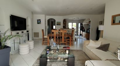 House 4 rooms of 130 m² in Magalas (34480)