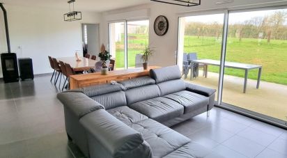 Pavillon 6 pièces de 104 m² à Bailleul-lès-Pernes (62550)