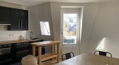 Appartement 2 pièces de 44 m² à Paris (75018)