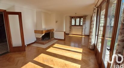 Traditional house 6 rooms of 110 m² in Gif-sur-Yvette (91190)