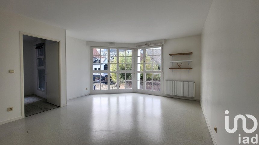 Apartment 2 rooms of 40 m² in Amiens (80000)