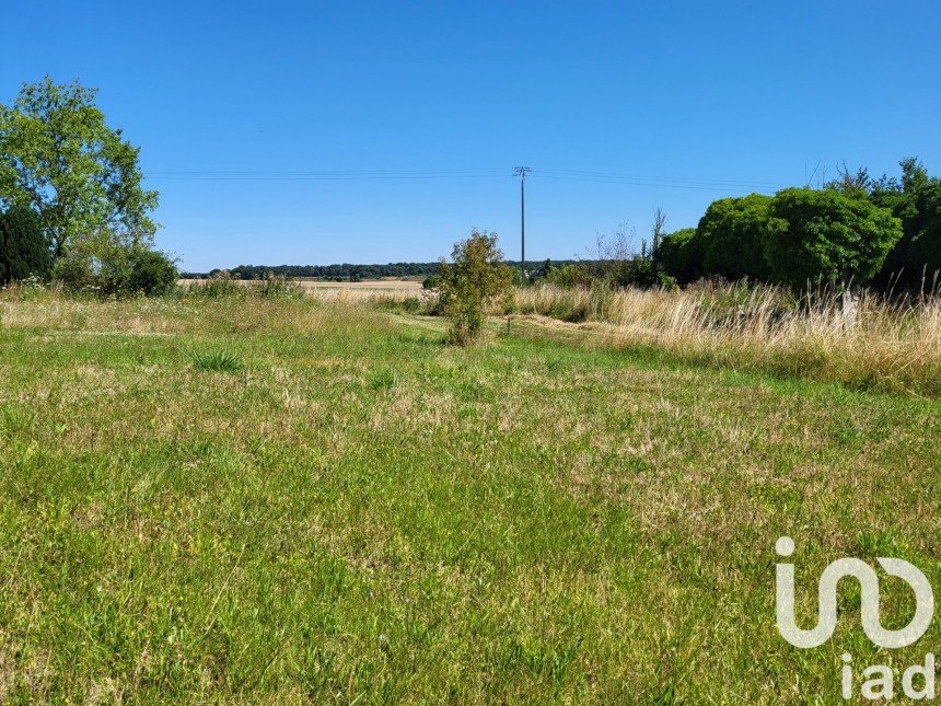 Land of 867 m² in Villiers-Saint-Georges (77560)