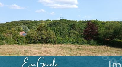 Land of 1,234 m² in Goussonville (78930)