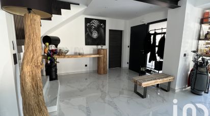 Maison 6 pièces de 245 m² à Teyran (34820)