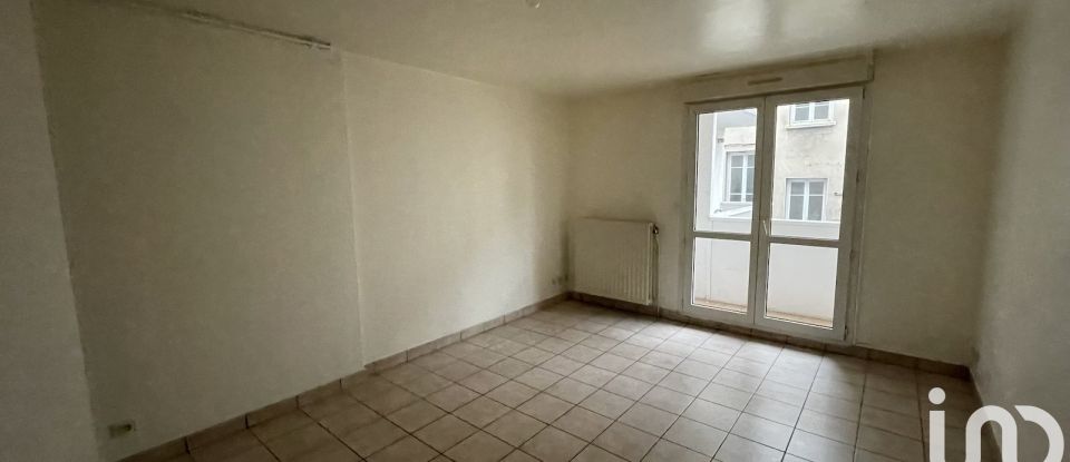 Apartment 2 rooms of 56 m² in Firminy (42700)