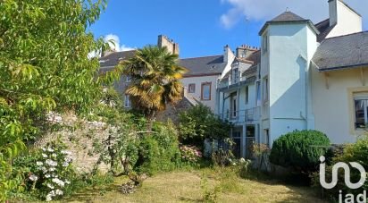 Town house 11 rooms of 237 m² in Vannes (56000)