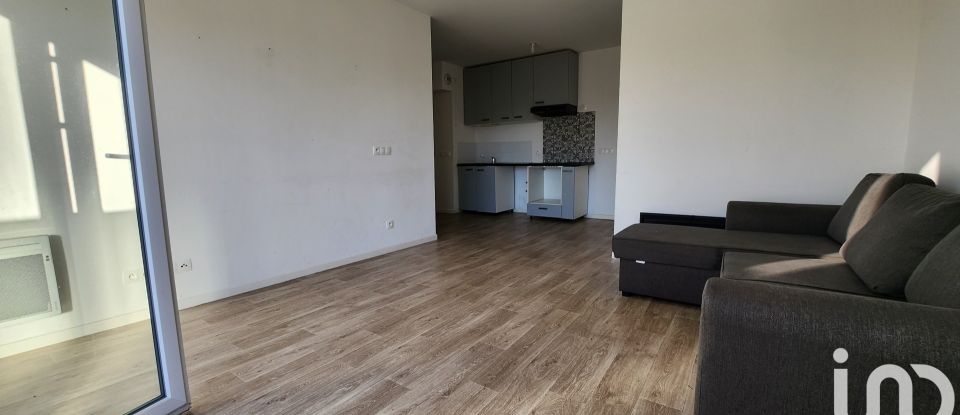 Apartment 4 rooms of 73 m² in Étampes (91150)