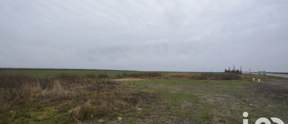 Land of 874 m² in Gondreville (60117)