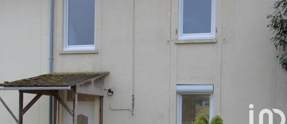 Town house 3 rooms of 79 m² in Villeneuve-sur-Yonne (89500)